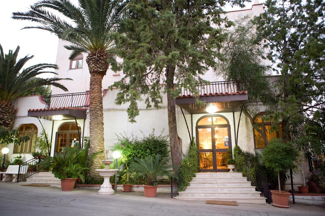 Hotel Miravalle Misilmeri Buitenkant foto