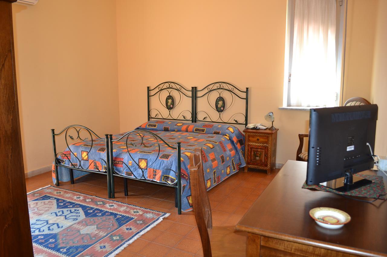 Hotel Miravalle Misilmeri Buitenkant foto