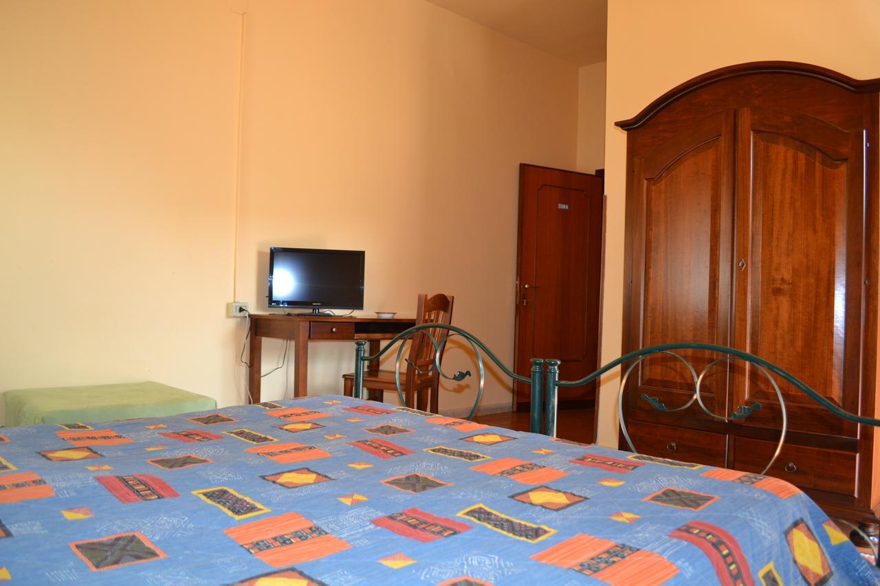 Hotel Miravalle Misilmeri Buitenkant foto